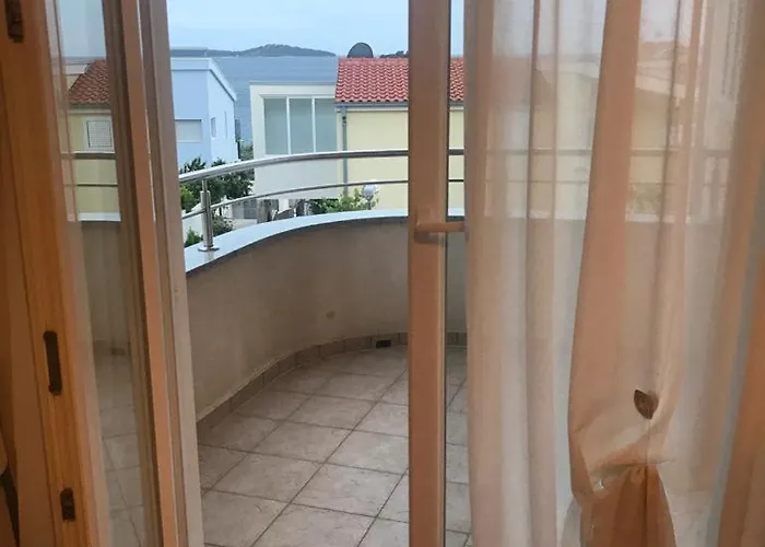 Appartement 5148-5 For 5 Pers In Rogoznica (Sibenik-Knin)