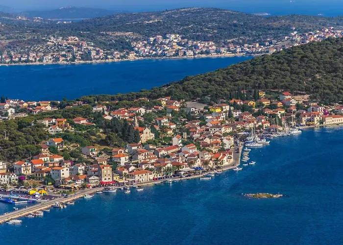 5148-5 For 5 Pers In Appartement